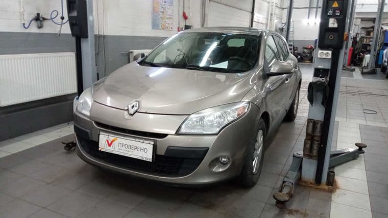 Renault Megane 2012 года, 179 125 км | VIN 65328 - вид 1