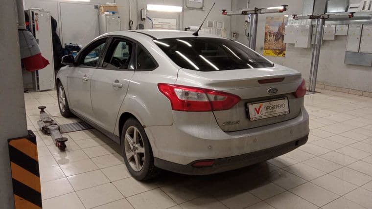 Ford Focus, 2012 - вид 3