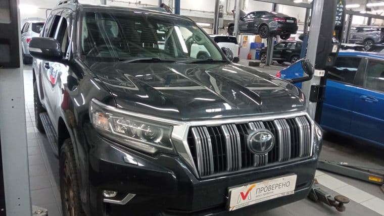 Toyota Land Cruiser Prado, 2017 - вид 1