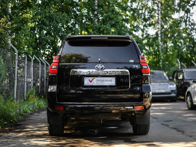 Toyota Land Cruiser Prado, 2017 - вид 3