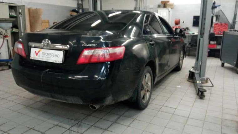 Toyota Camry, 2010 - вид 2