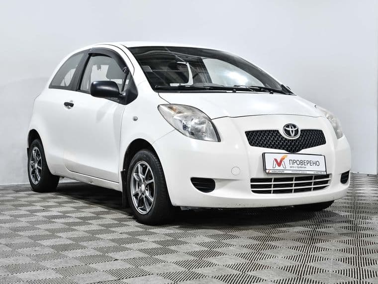 Toyota Yaris, 2007 - вид 3