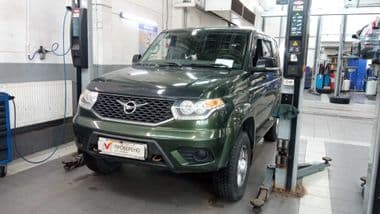 УАЗ Patriot 2018 года, 59 824 км - вид 1