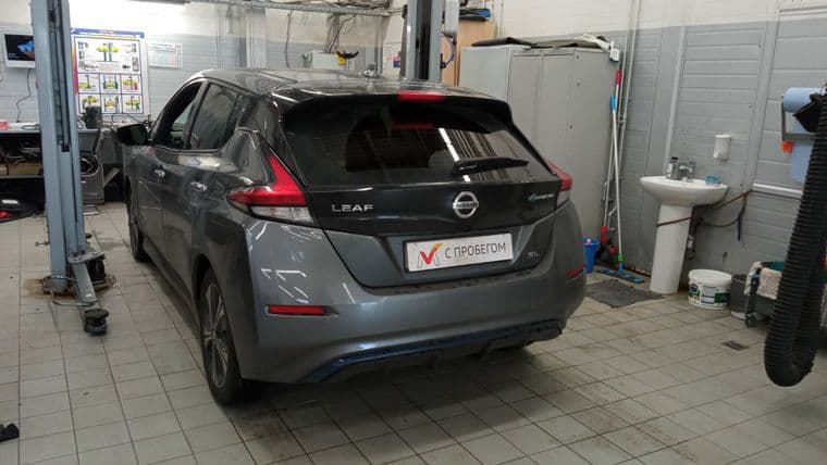 Nissan Leaf, 2019 - вид 3