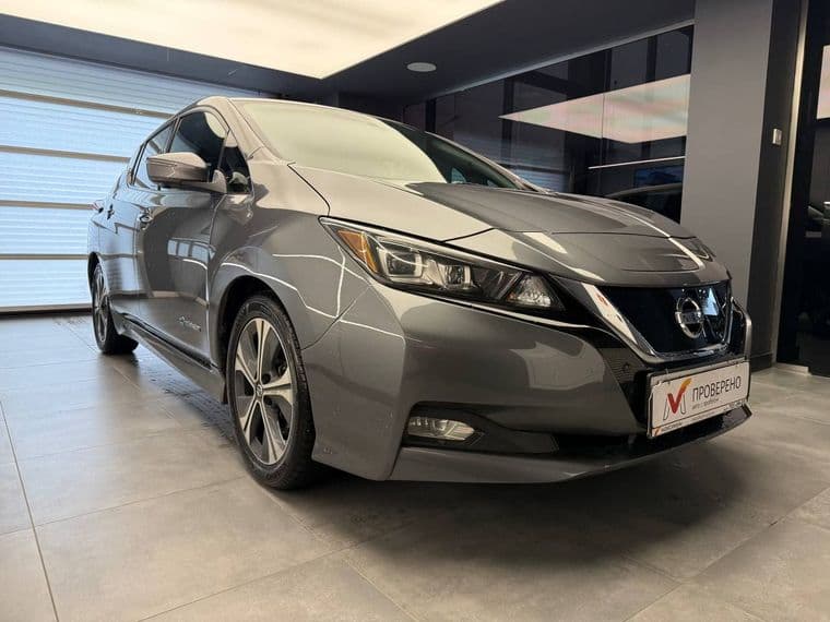 Nissan Leaf, 2019 - вид 2