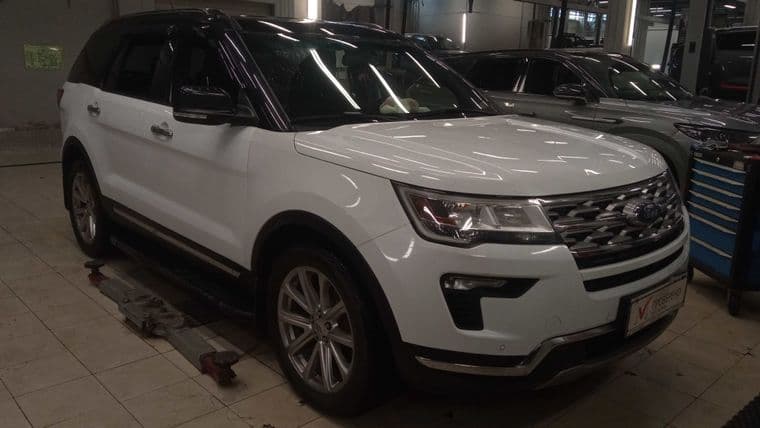 Ford Explorer, 2018 - вид 1
