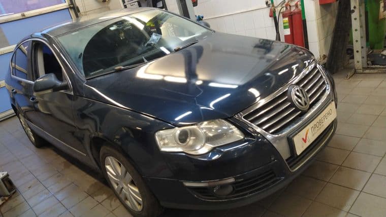 Volkswagen Passat 2008 года, 298 118 км - вид 2