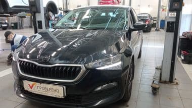 Skoda Rapid 2021 года, 102 747 км - вид 1