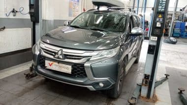 Mitsubishi Pajero Sport 2019 года, 192 632 км - вид 1