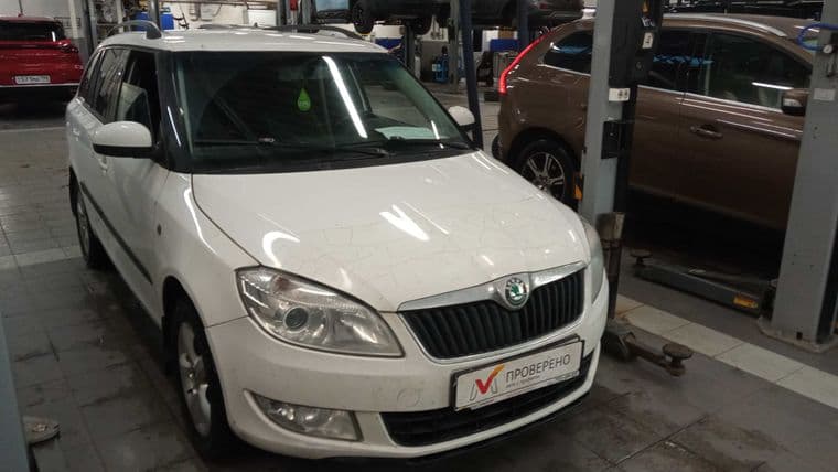 Skoda Fabia, 2012 - вид 1