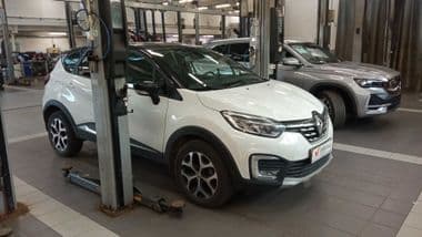 Renault Kaptur 2021 года, 75 855 км - вид 2
