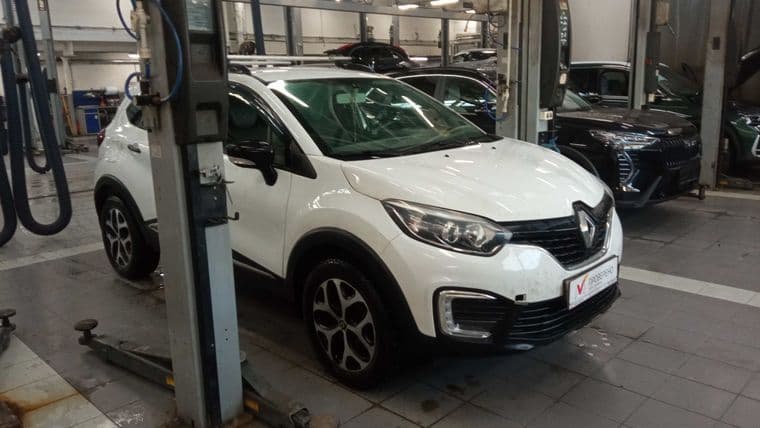 Renault Kaptur 2019 года, 140 679 км - вид 2