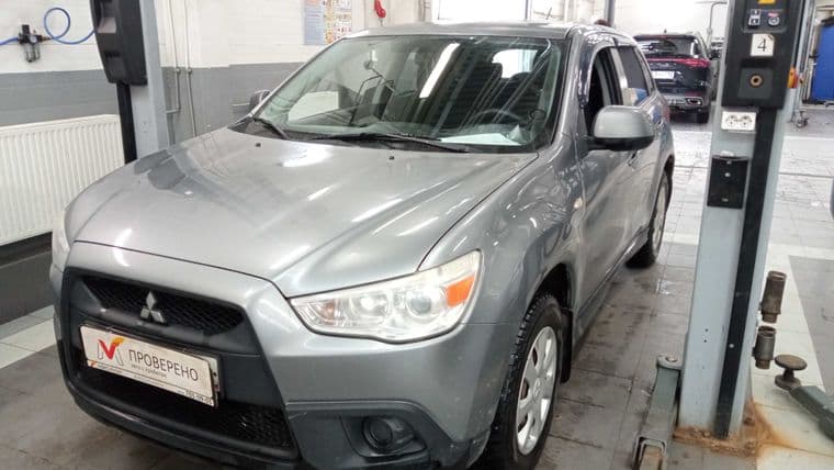 Mitsubishi ASX, 2011