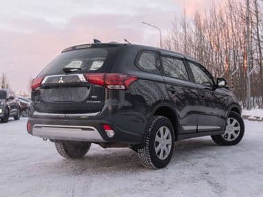 Mitsubishi Outlander 2020 года, 199 352 км - вид 2