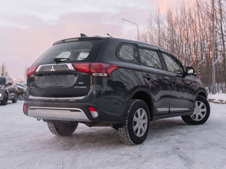 Mitsubishi Outlander 2020 года, 199 352 км - вид 2