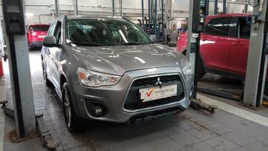 Mitsubishi ASX 2013 года, 242 598 км - вид 2