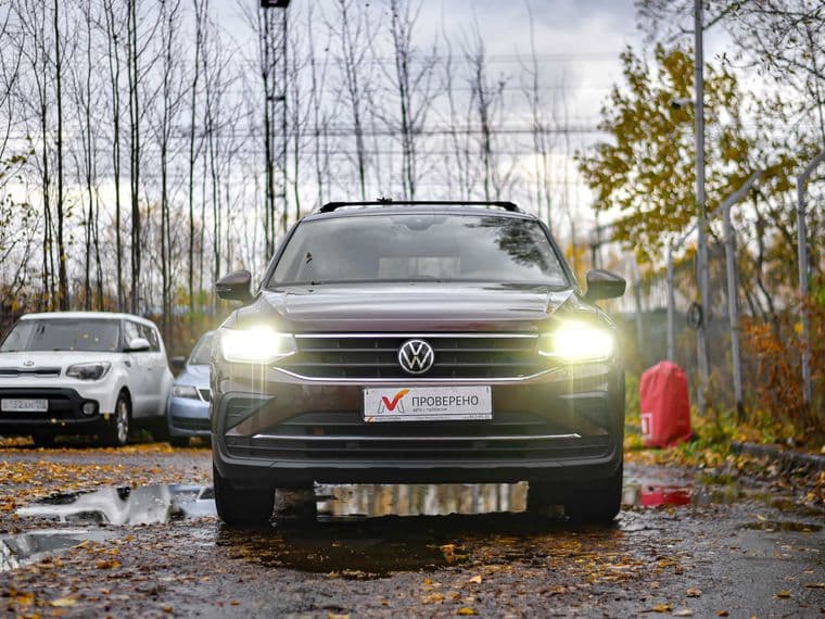 Volkswagen Tiguan, 2020 - вид 2