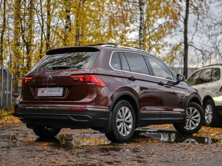 Volkswagen Tiguan, 2020 - вид 1