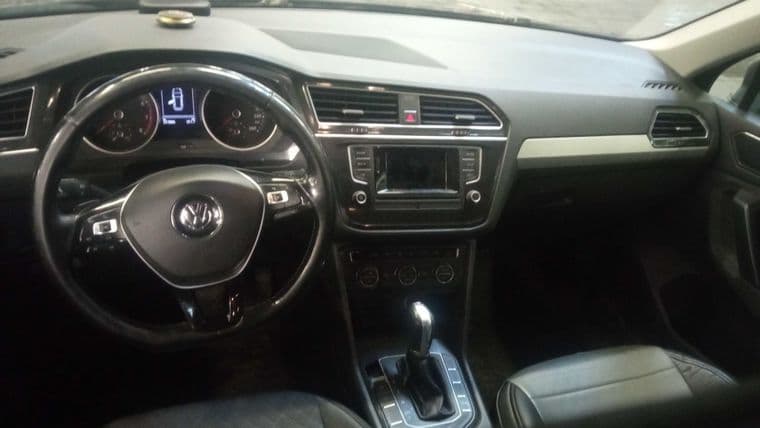 Volkswagen Tiguan, 2017 - вид 4