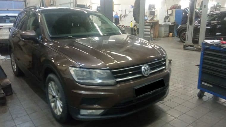 Volkswagen Tiguan, 2017 - вид 1