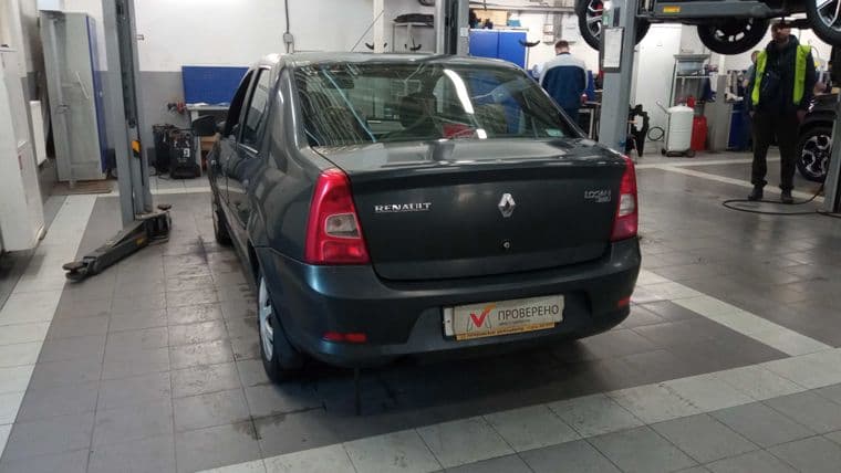 Renault Logan, 2011 - вид 3