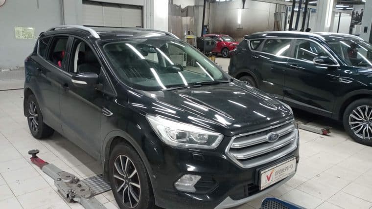 Ford Kuga, 2018 - вид 1