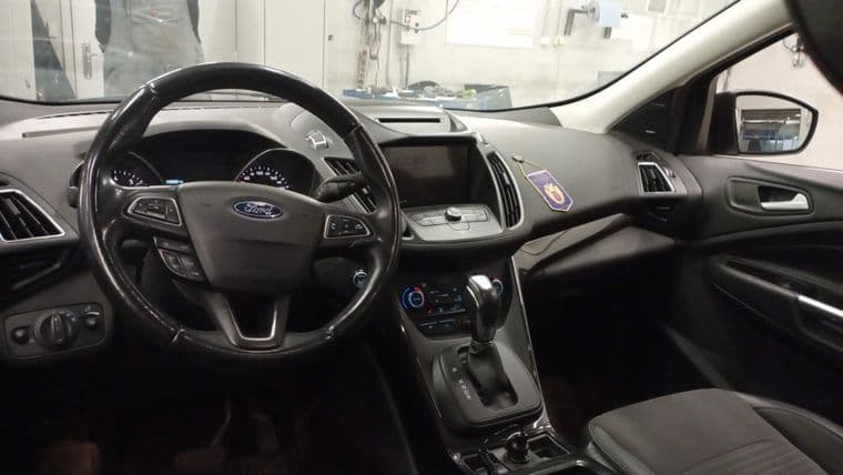 Ford Kuga, 2018 - вид 4