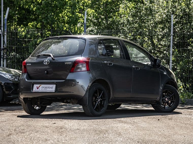 Toyota Yaris, 2008 - вид 1