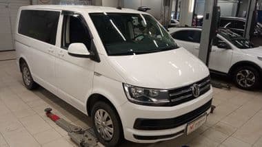 Volkswagen Caravelle 2017 года, 124 254 км - вид 2