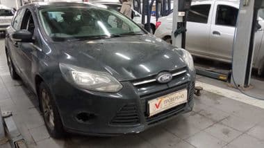Ford Focus 2012 года, 150 316 км - вид 2