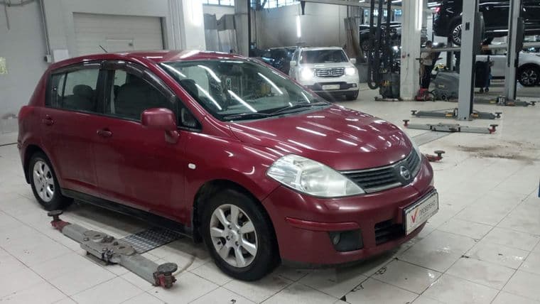 Nissan Tiida, 2008