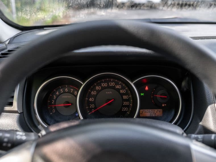 Nissan Tiida, 2008 - вид 4