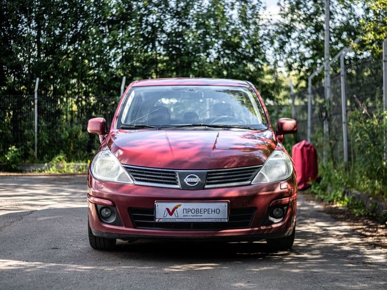 Nissan Tiida, 2008 - вид 2