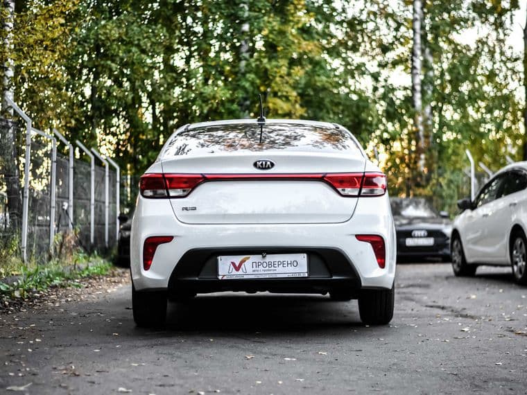 KIA Rio, 2017 - вид 3