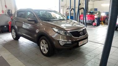 KIA Sportage 2012 года, 120 528 км - вид 2