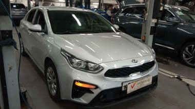 KIA Cerato 2020 года, 185 000 км - вид 2