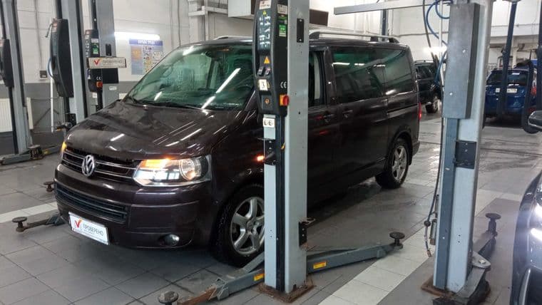 Volkswagen Multivan, 2011