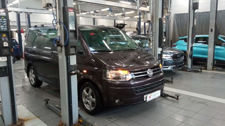 Volkswagen Multivan, 2011 - вид 1