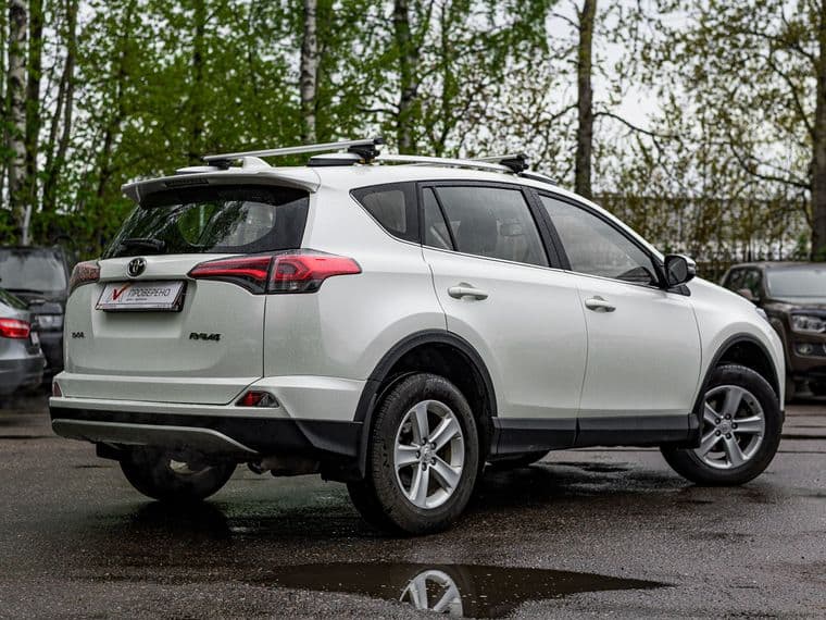Toyota RAV4 2017 года, 134 603 км - вид 2