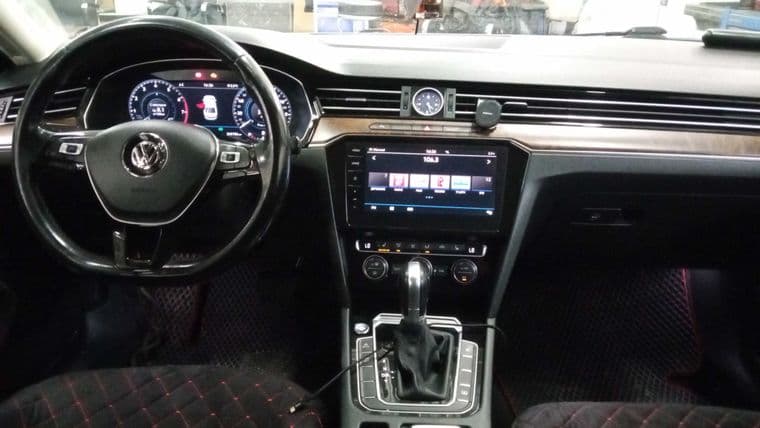 Volkswagen Passat, 2017 - вид 4