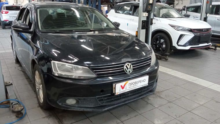 Volkswagen Jetta, 2013 - вид 2