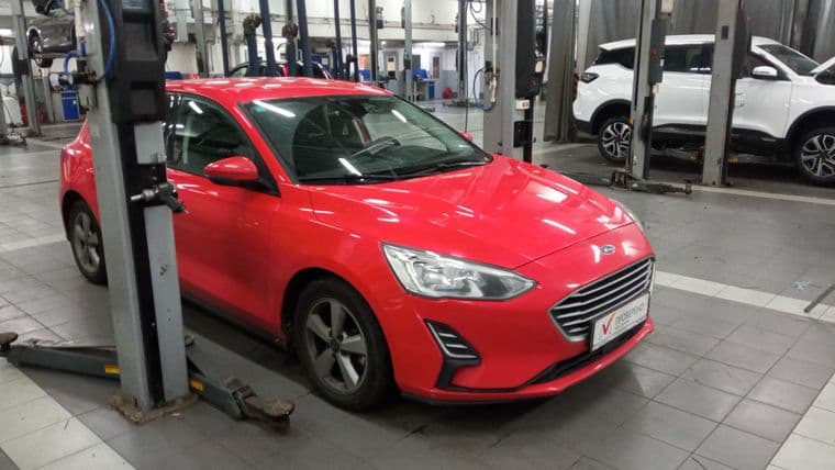 Ford Focus 2019 года, 165 595 км - вид 2
