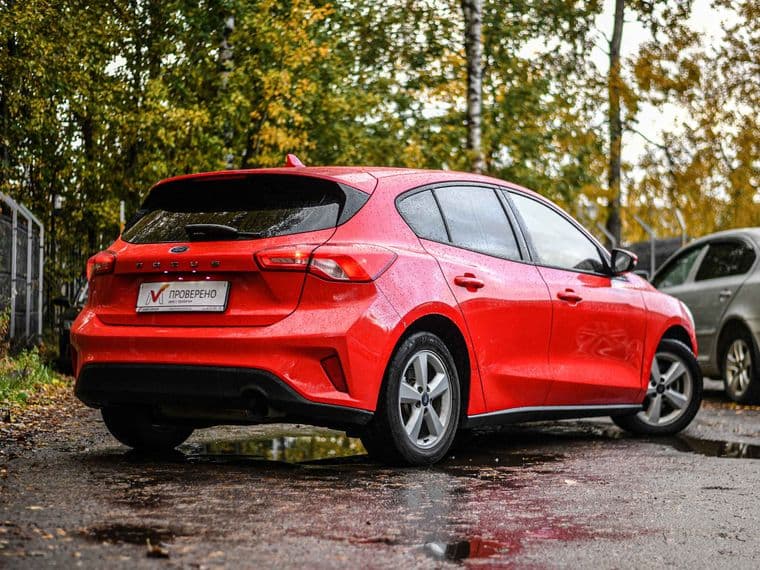 Ford Focus 2019 года, 165 595 км - вид 2