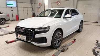 Audi Q8 2019 года, 153 013 км - вид 1