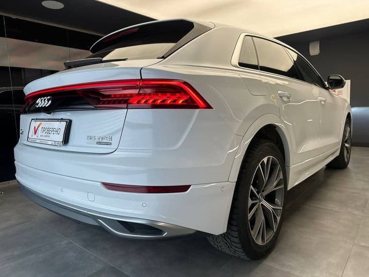 Audi Q8, 2019 - вид 4