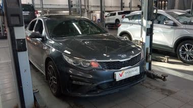 KIA Optima 2019 года, 172 974 км - вид 2