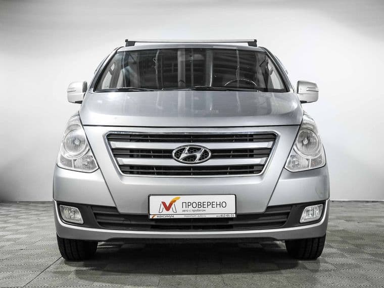 Hyundai Grand Starex, 2017 - вид 2