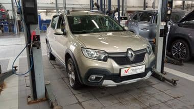 Renault Sandero Stepway 2022 года, 19 515 км - вид 2