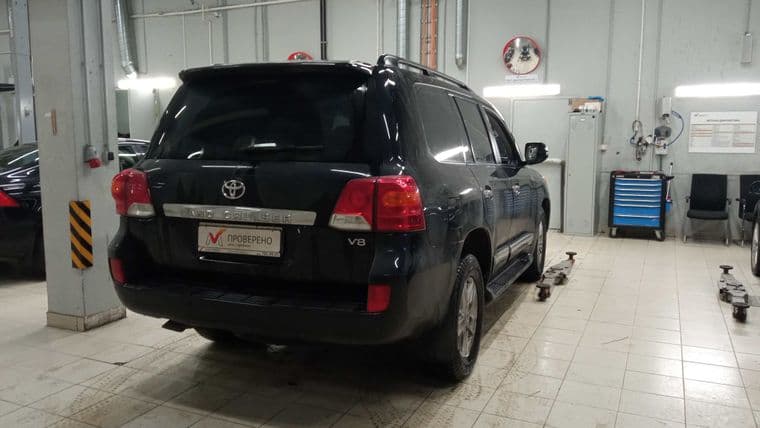 Toyota Land Cruiser, 2012 - вид 2