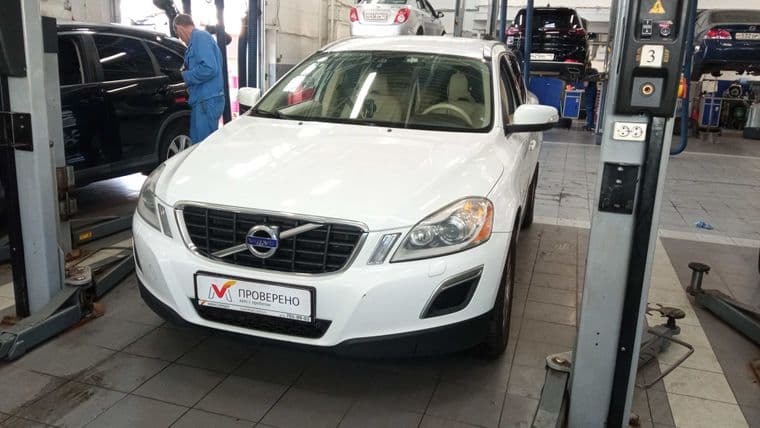 Volvo XC60, 2012